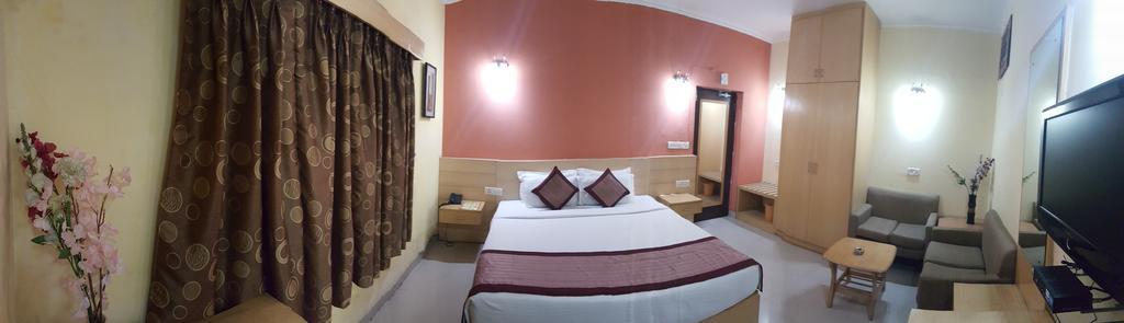 Green Villa Bed & Breakfast Нью-Дели Экстерьер фото